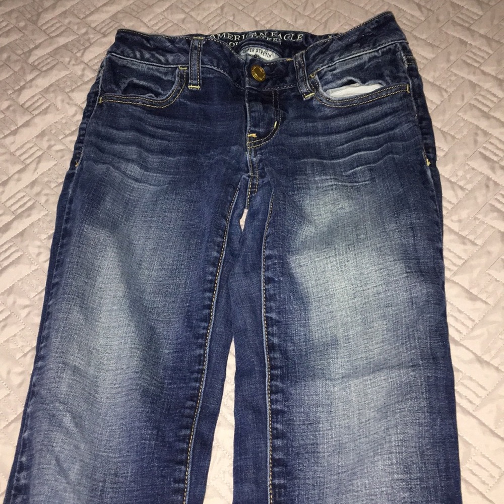 Super stretch blue jeans